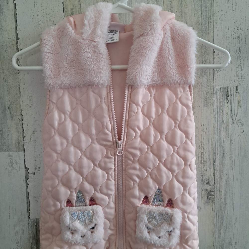 Cute unicorn vest baby pink, size 6x